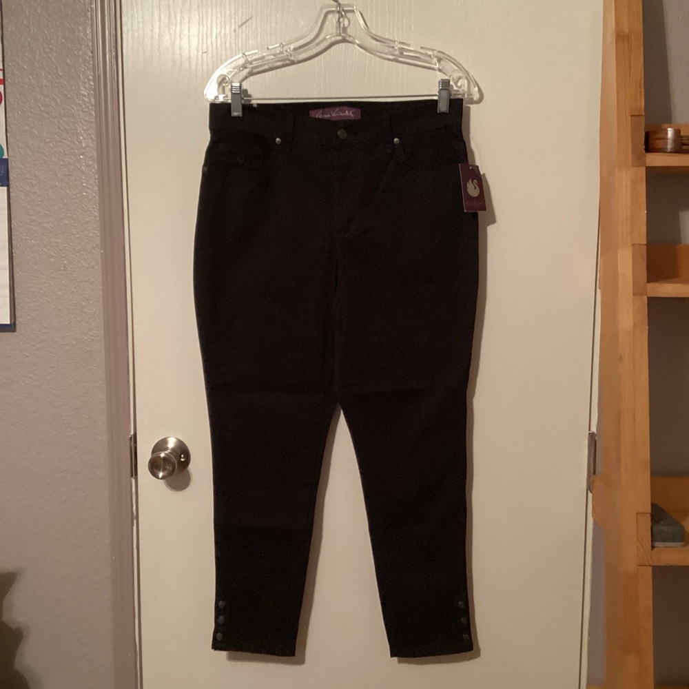 Women's Black Jeans